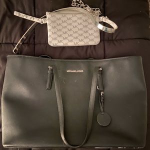 2 Michael Kors Bags Hardly Used
